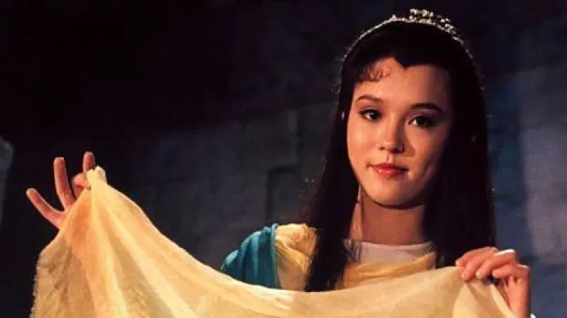 Yung Jing Jing as Xiaolongnü in 1983 film